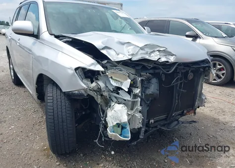 2010 Toyota Highlander Se V6 из США, поврежденный, VIN 5TDJK3EH1AS031478